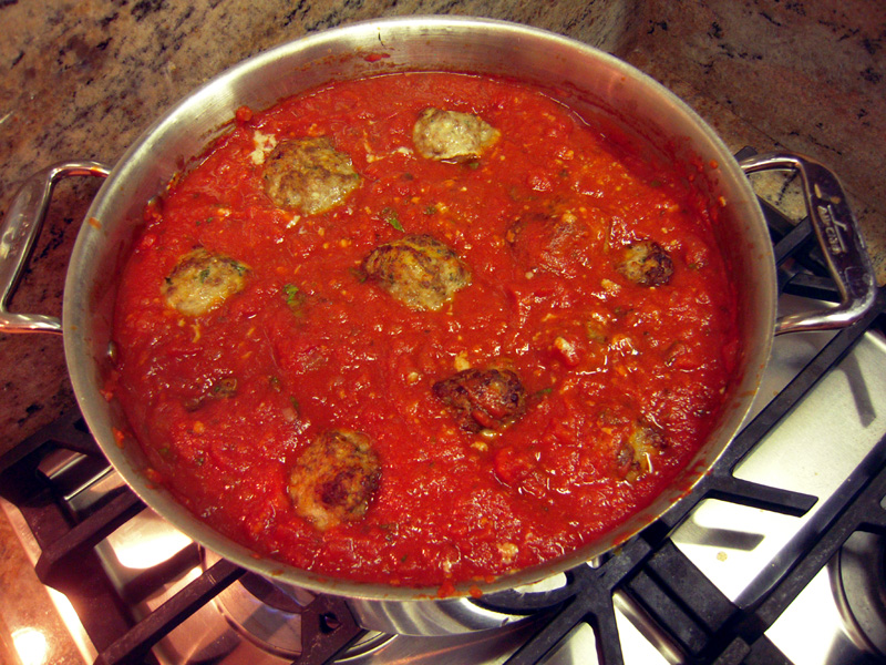 Sauce and meatballs