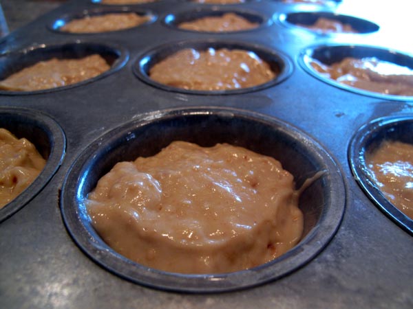 Pb muffin batter tin