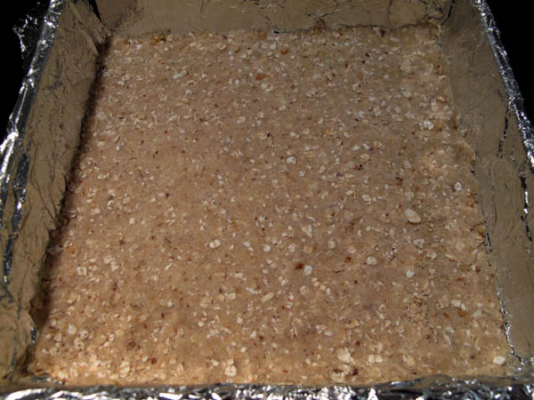 Raspberry square dough pan