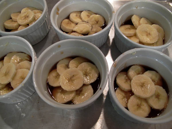 Bananas foster cakes slices