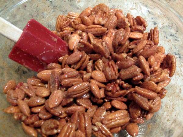 Spiced nuts mixed