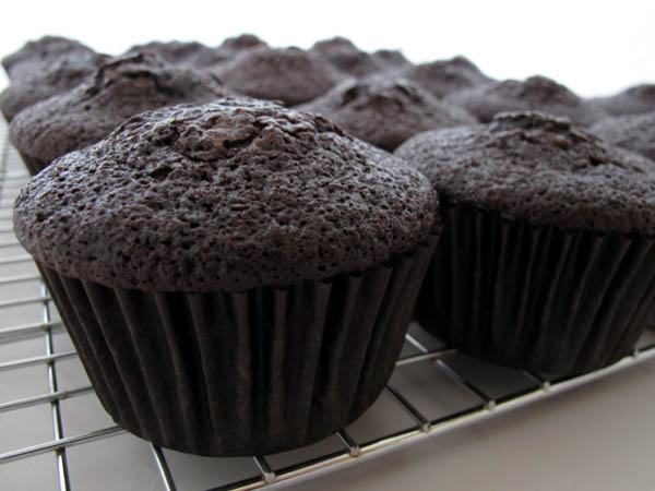 Dark Chocolate Cupcakes cooking