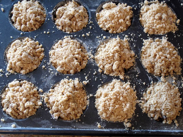Blueberry Streusel Muffins prebake