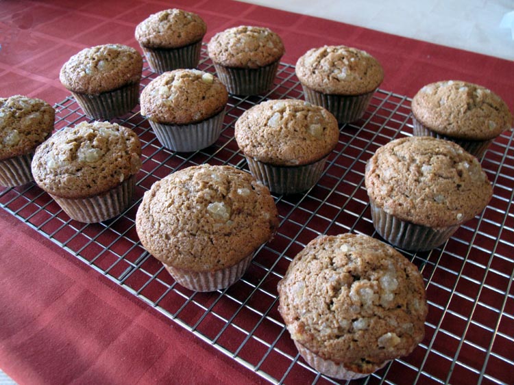 Gingerbread muffins cooling