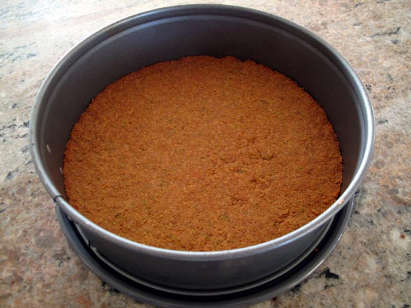 Creamy nobake cheesecake crust