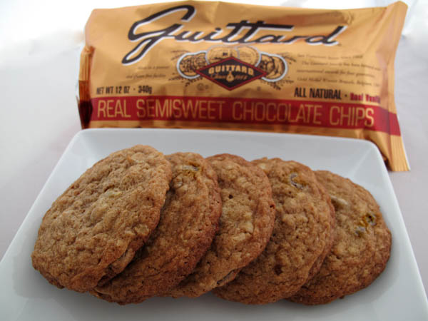 Earthy whole grain chocolate chip cookies