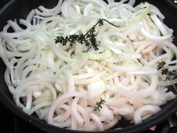 Onions skillet