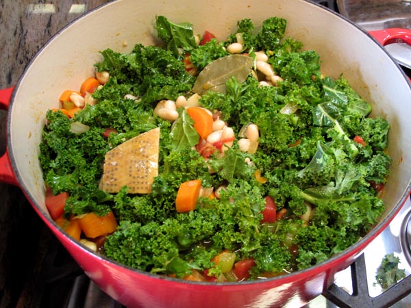 Tuscan Bean Soup Kale