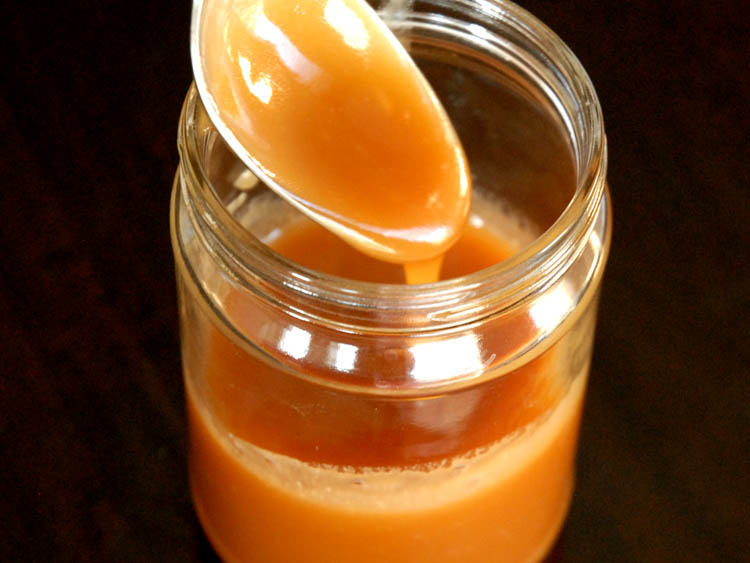 Caramel sauce
