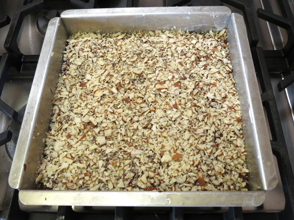 Almond Topped Amaretto Brownies pan