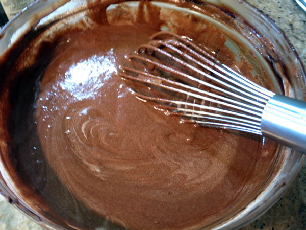 Sachertorte batter streaks