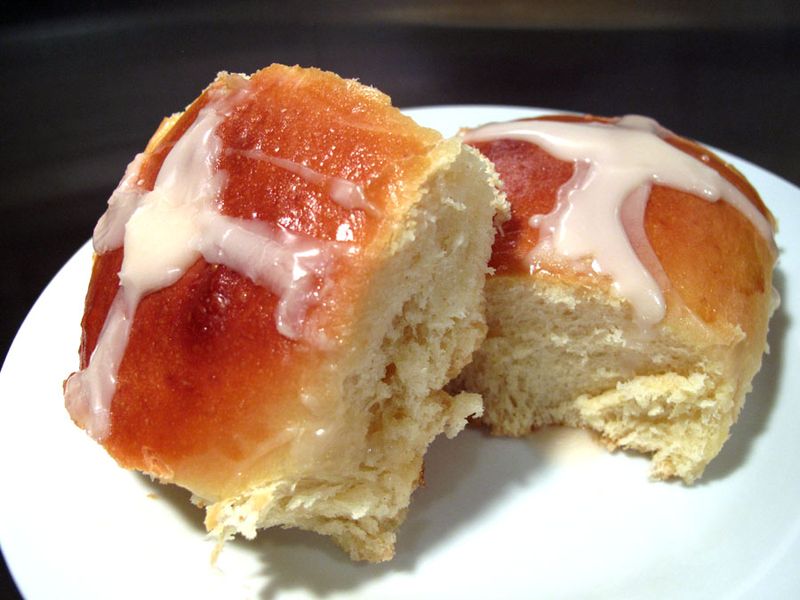 Hot cross buns iced1