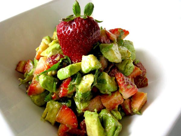 Strawberryavocadosalad1