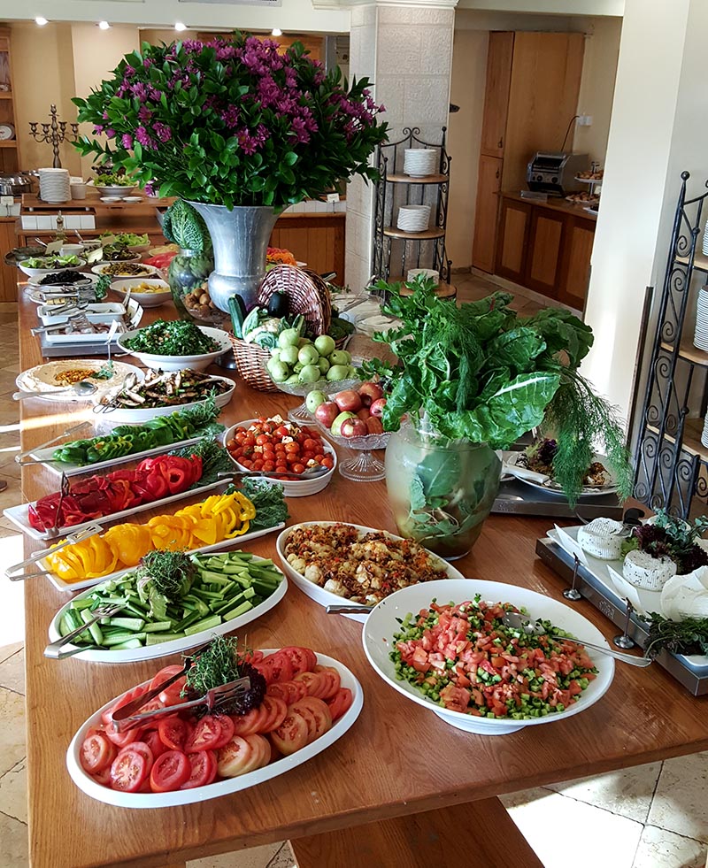 Mizpe Hayamim Spa Hotel buffet