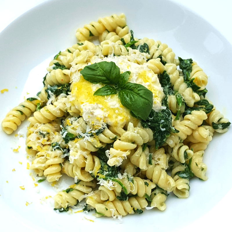 Pasta with Spinach and Fresh Ricotta