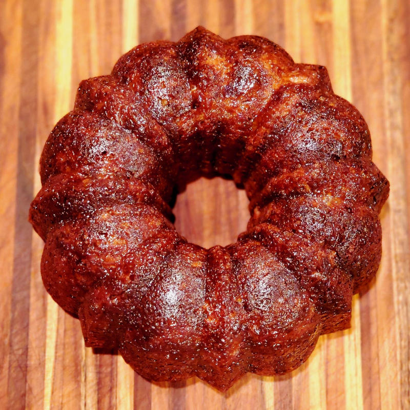Glazed Honey Apple Bundt Cake