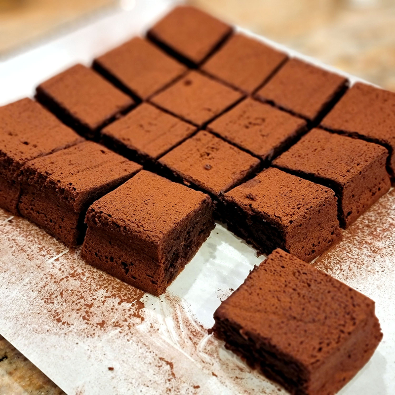 Italian Flourless Bittersweet Chocolate Cake - Torta Barozzi piece